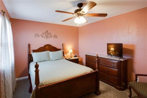 Dream Manor Inn Глоуб Екстериор снимка
